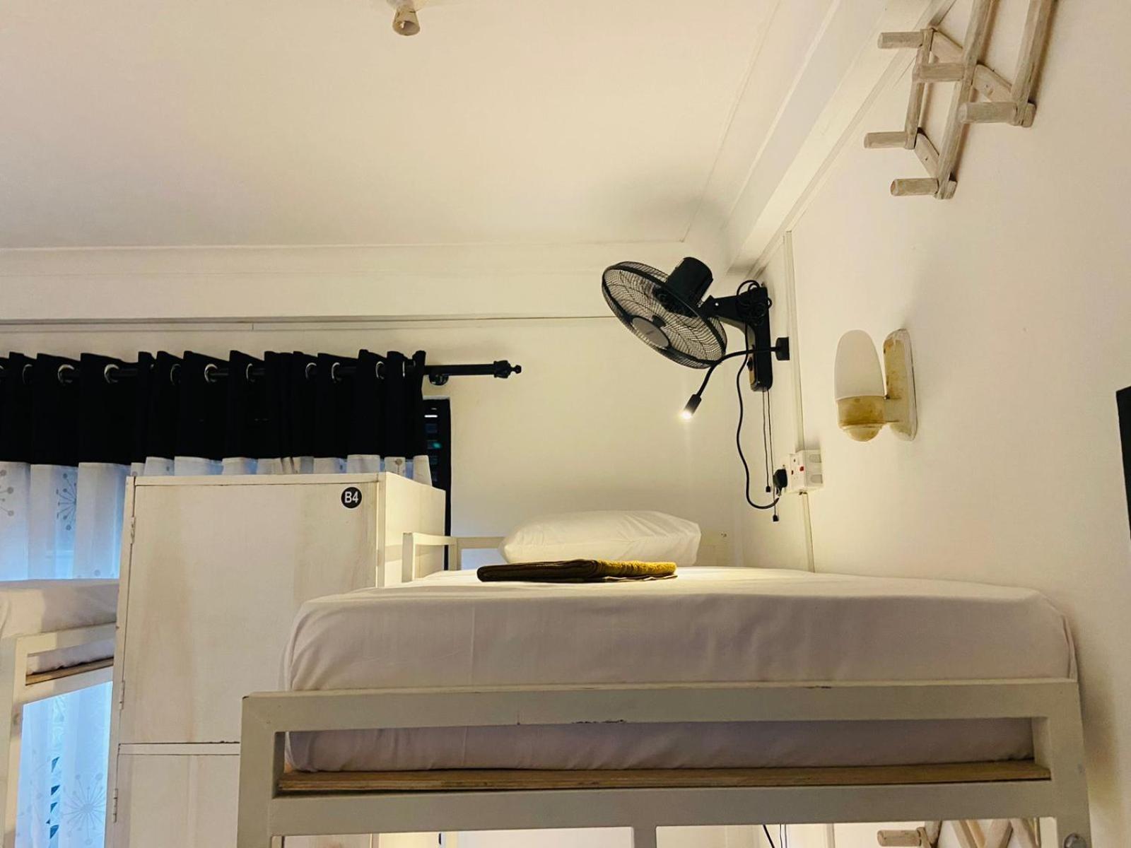 Hiricurry Hostel & Restaurant Діквелла Екстер'єр фото